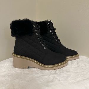 Nicole Miller New York Winter Boots